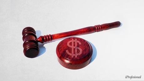 Para la Justicia, las deudas en dólares deben pagarse en dólares