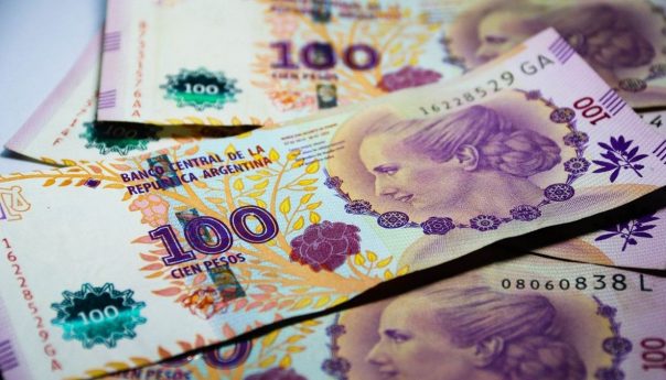 Gobierno extiende un mes más una asistencia de hasta $22.000 por persona