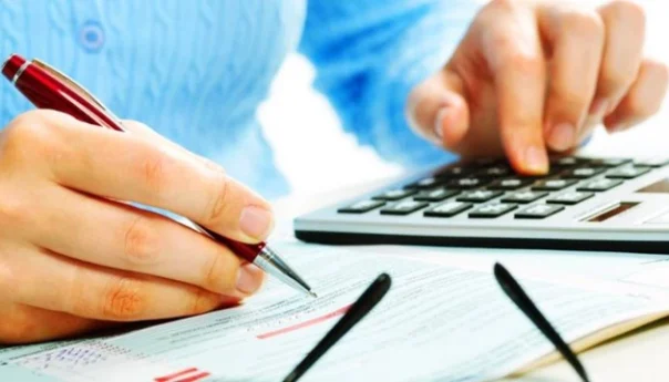 su falta de discriminación no impide computar crédito fiscal
