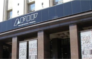 se financiará con anticipo extraordinario de Ganancias