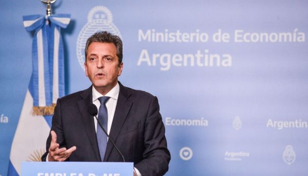 Gobierno lanzó medidas para monotributistas, autónomos y pymes
