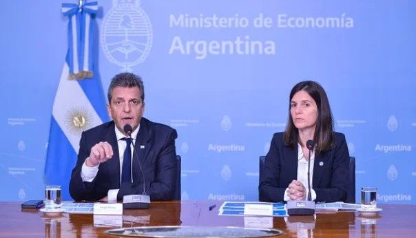 Massa anuncia bono de $ 94.000, ¿quiénes lo cobran?