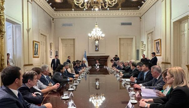 los ingresos de las provincias cayeron más de un 30% en el primer trimestre