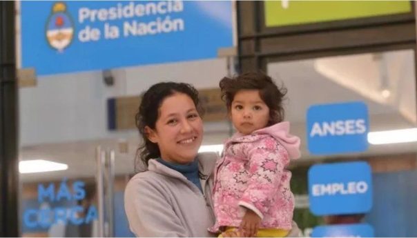 ¡Alerta AUH! Estos son los motivos por los cuáles se pueden perder la prestación en octubre 2024