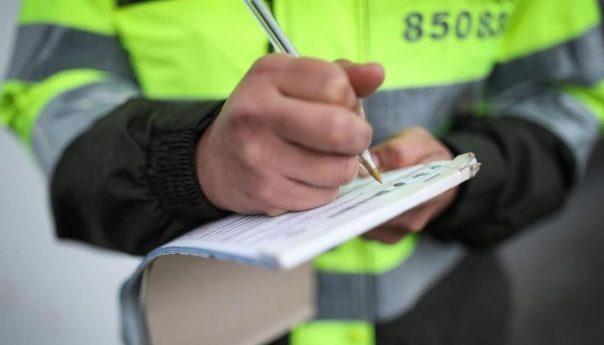 ¡Atención conductores! Ahora esta multa tiene un valor de hasta más de un millón de pesos: de cuál se trata