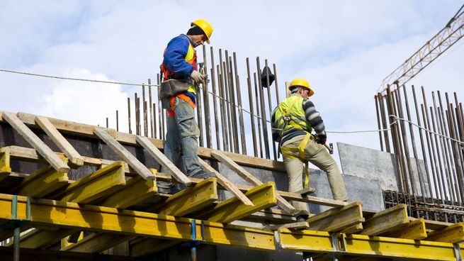 La construcción es la actividad que más creció entre el período julio-agosto, con una mejora del 0.30%.