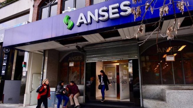 Para acceder a la Asiganción por Embarazo se debe hacer el trámite de manera presencial. 
