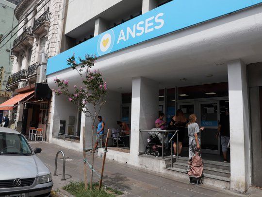 Las asignaciones familiares aumentaron en línea con la inflación con un rezago de dos meses