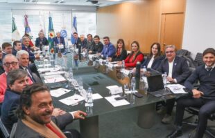 Provincias recibieron más fondos automáticos en junio, pero cayó la coparticipación pura de Impuesto a las Ganancias e IVA