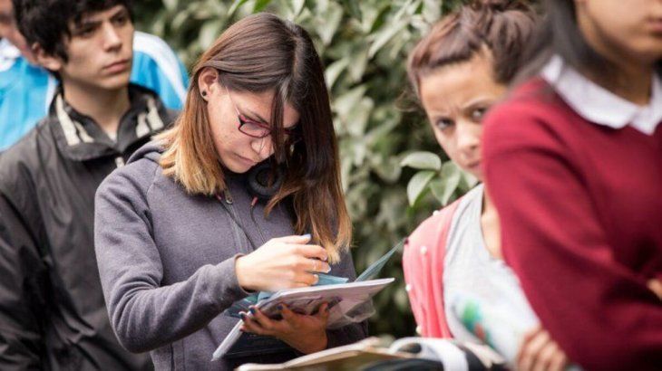 Por el lado del empleado, los consensos deberían  Por el lado del empleado, los consensos deberían