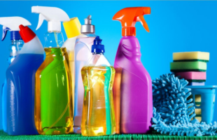 ANMAT suspendió la venta de una línea de productos de limpieza y de insumos médicos