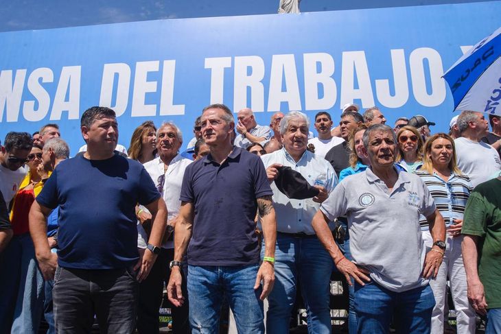 La CGT encabezó una movilización en diciembre contra el ajuste y la reforma laboral, en una señal de advertencia al Gobierno de cara a febrero.
