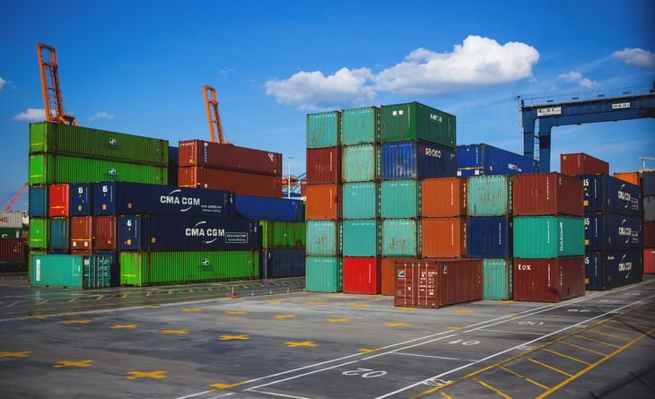 Crece la subfacturación de importaciones.